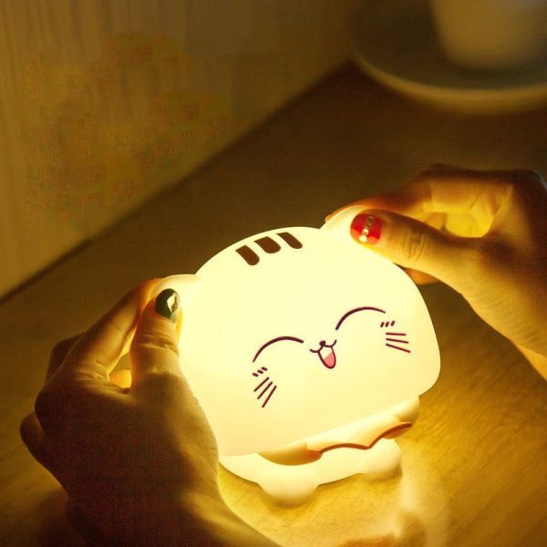 Cat Pats Silicone Night Light With Remote Control - Image 5