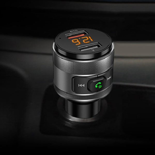 C57 Bluetooth 4.2 Car FM Transmitter with Battery Voltage Display USB Charging Port - Image 2