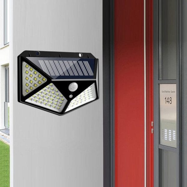 100 LED Solar Powered Garden Lamp - Image 4